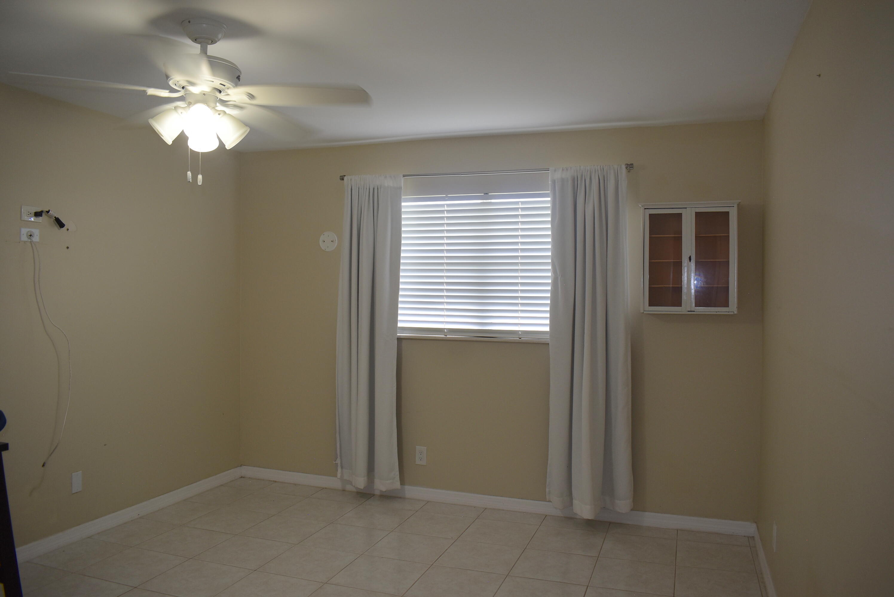 GOLDEN LAKES VILLAGE CONDO 12-A - Residential