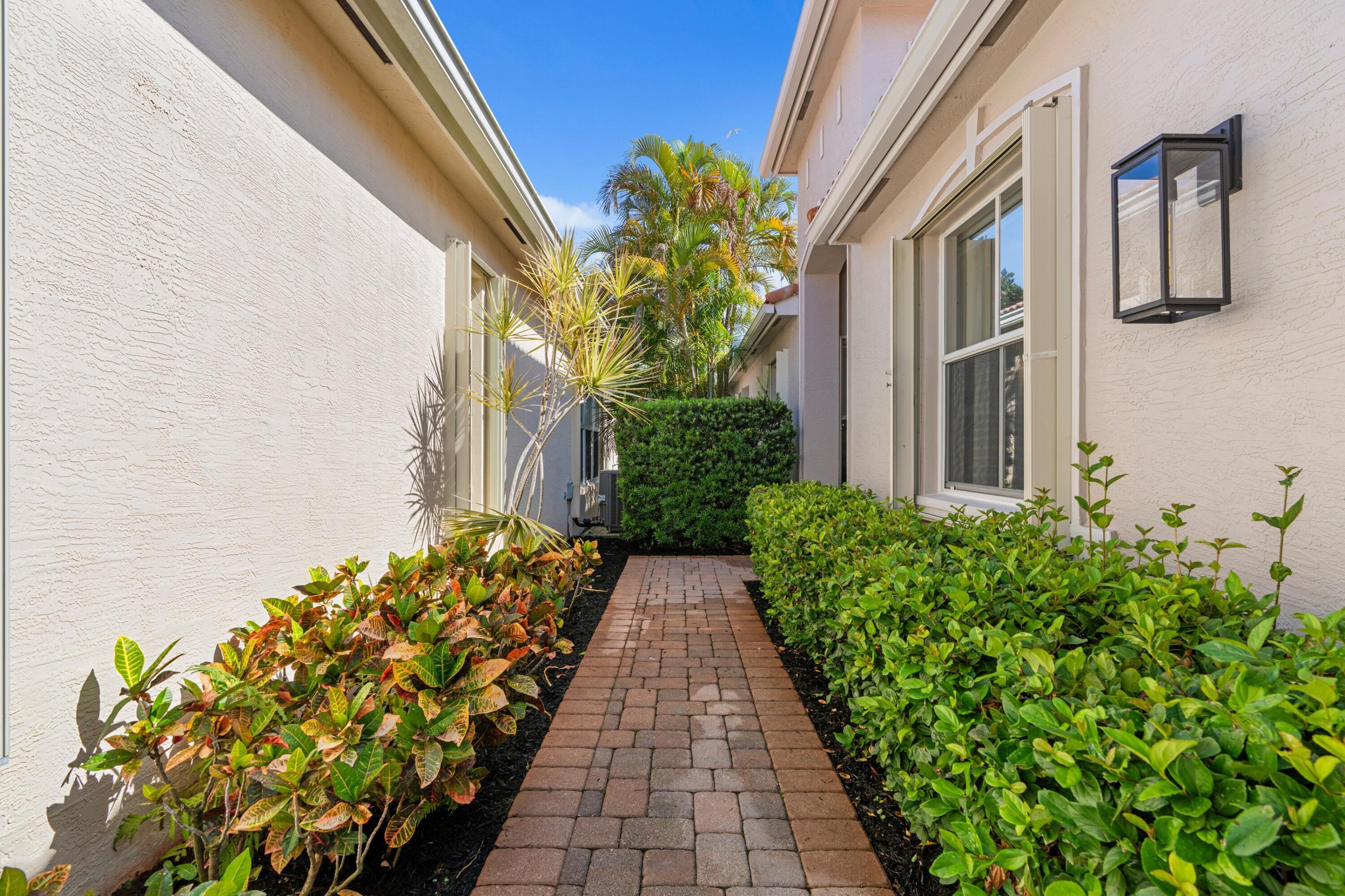 MIRABELLA AT MIRASOL C - Residential