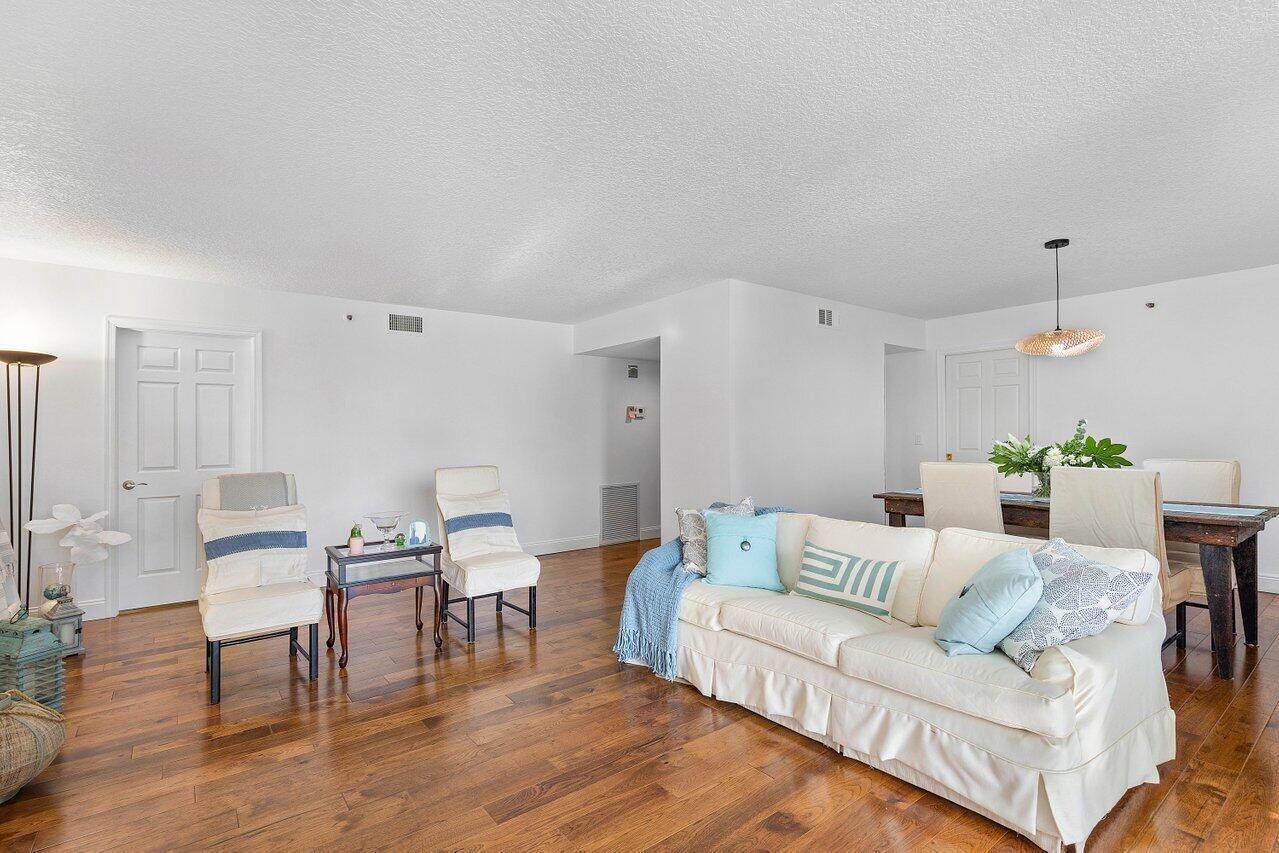 SANDPOINTE BAY CONDO - Residential