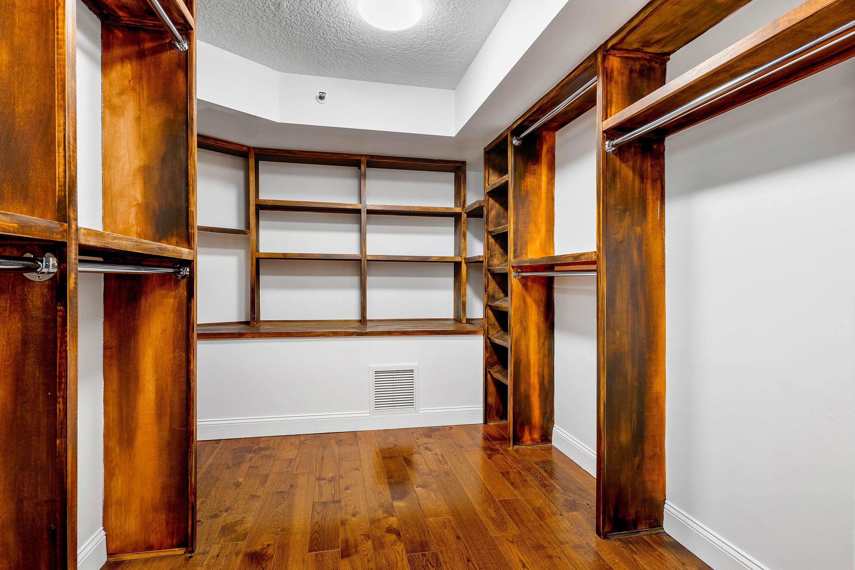 SANDPOINTE BAY CONDO - Residential