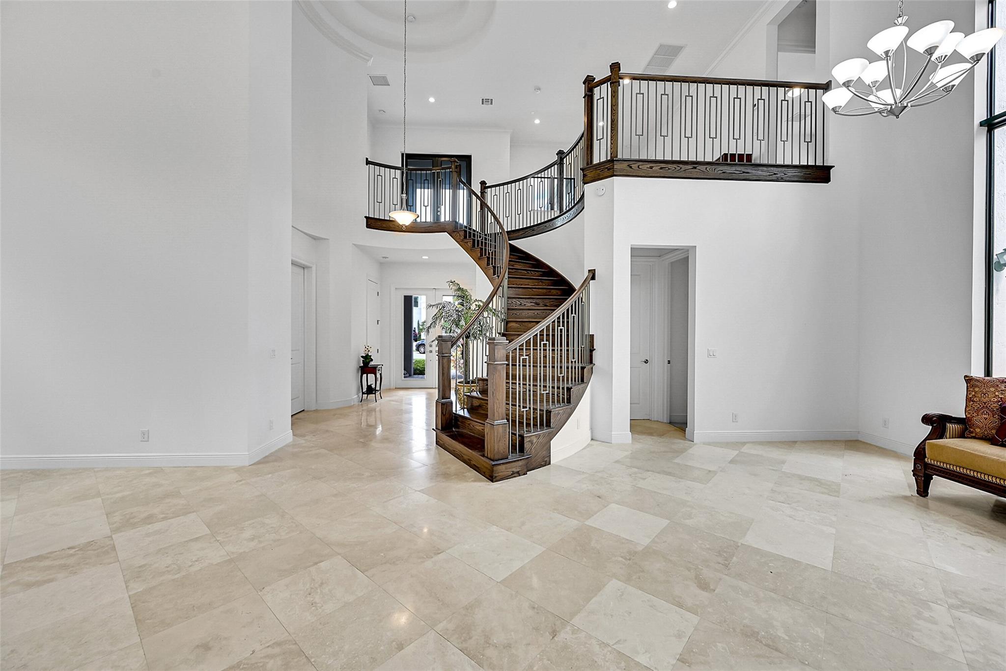 6980 NW 28th Ave, Boca Raton, FL, 33496/$3,000,000 4 6980 NW 28th Ave