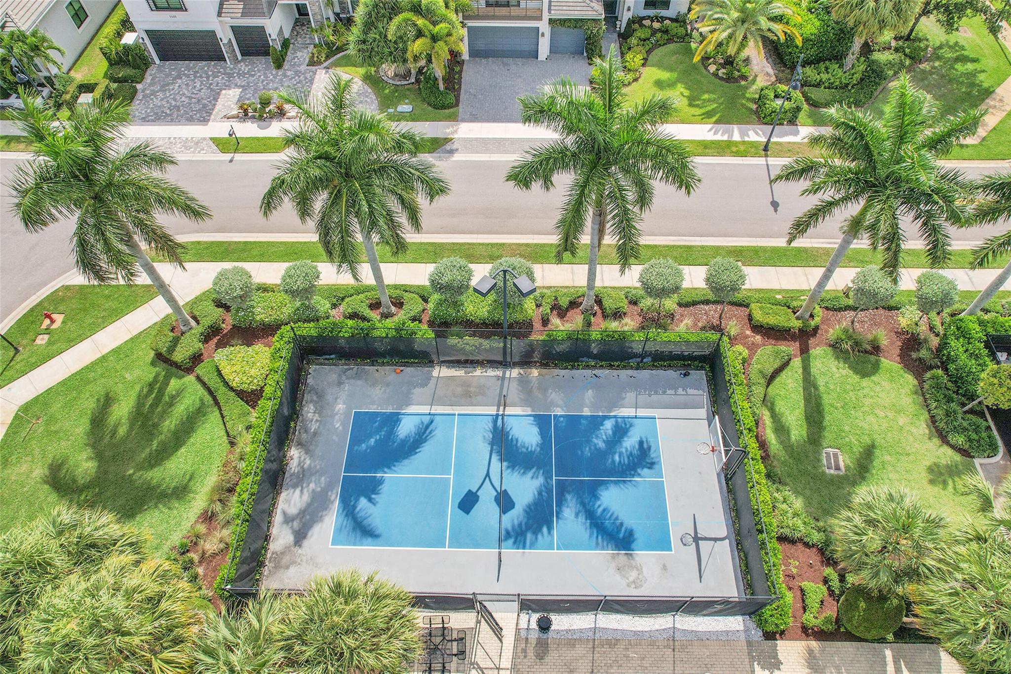 ROYAL PALM POLO PLAT - Residential
