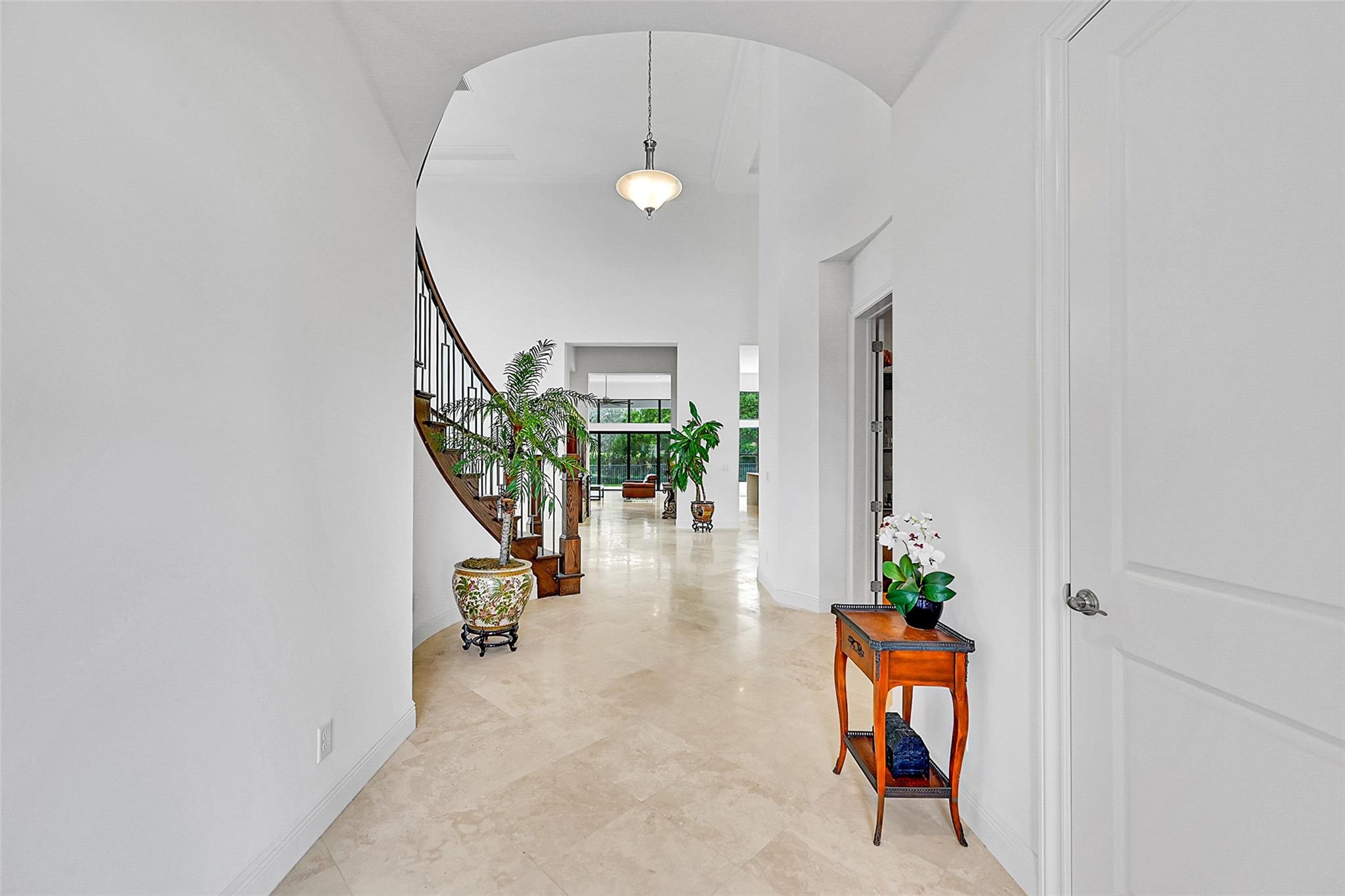6980 NW 28th Ave, Boca Raton, FL, 33496/$3,000,000 2 6980 NW 28th Ave
