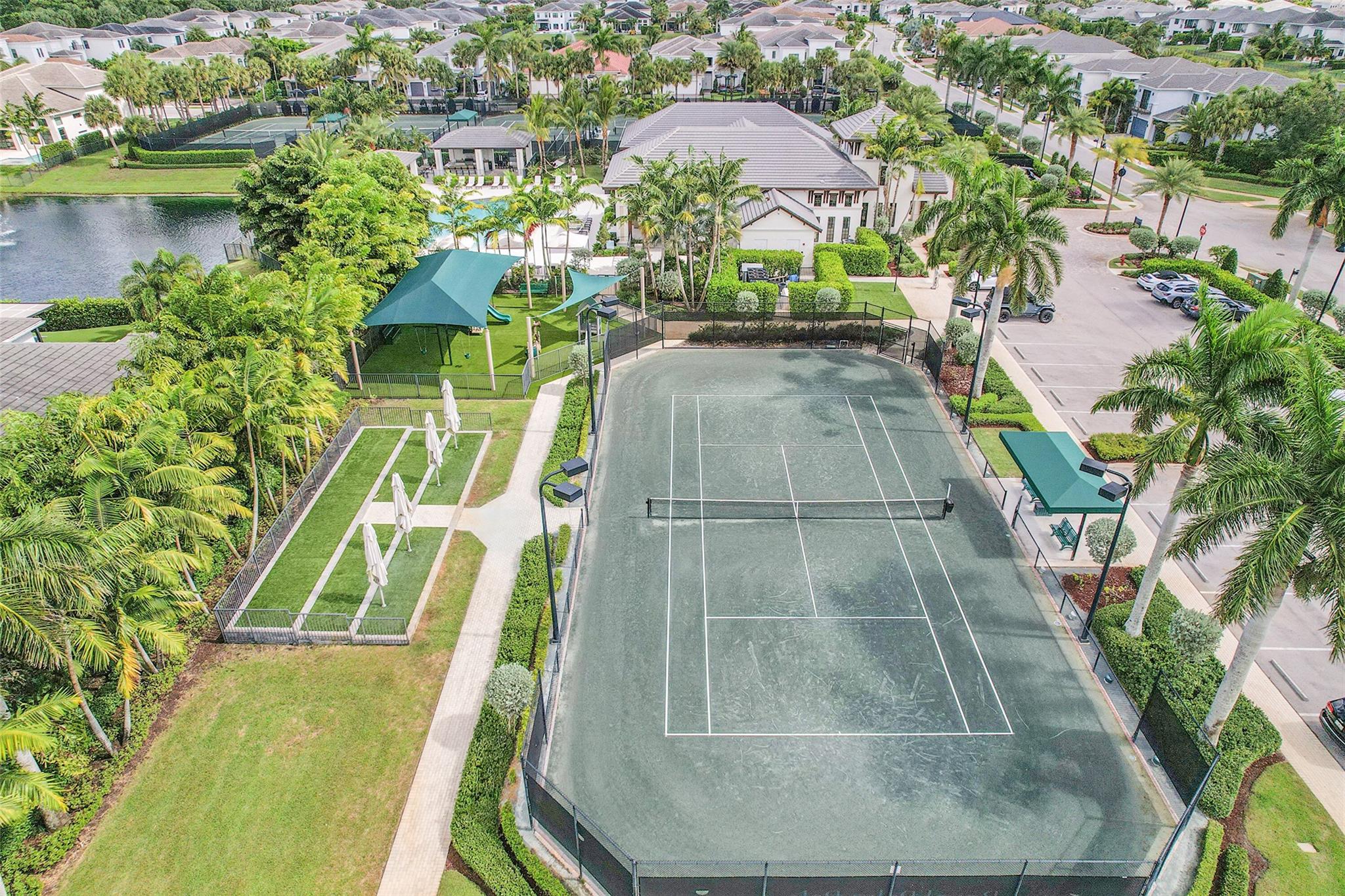 ROYAL PALM POLO PLAT - Residential