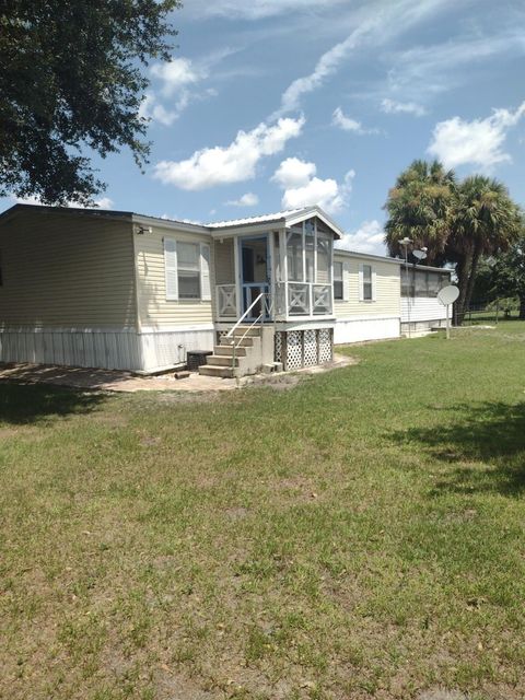 A home in Okeechobee