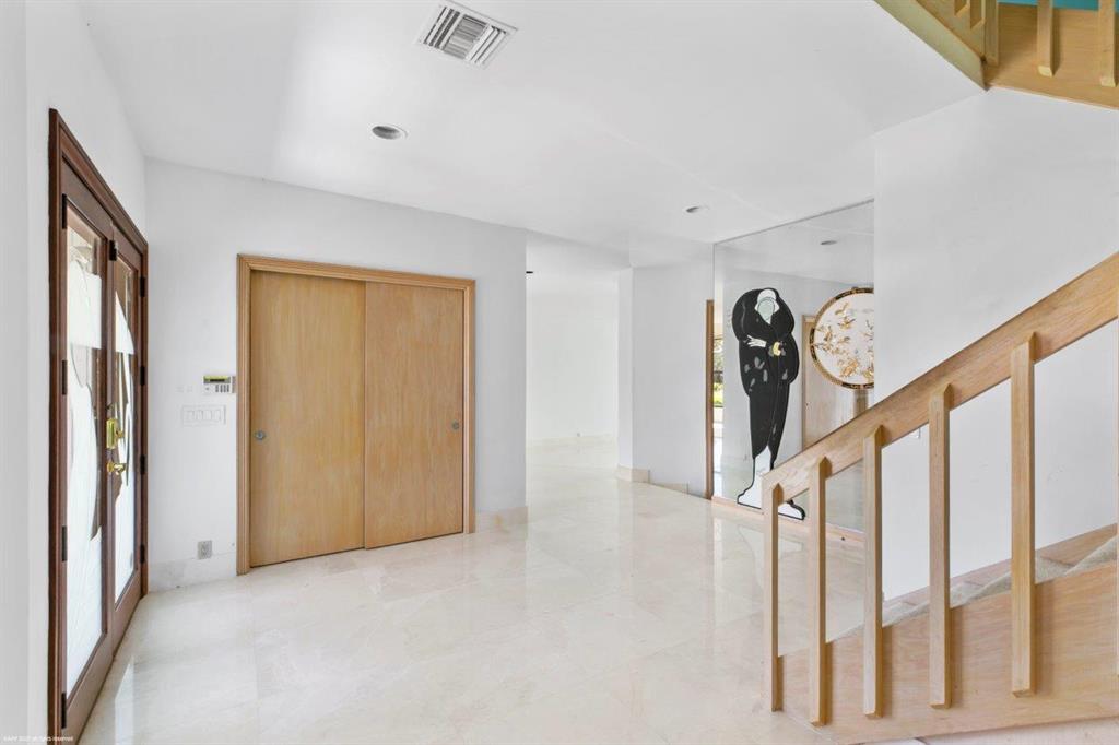 JUPITER ISLAND - Residential