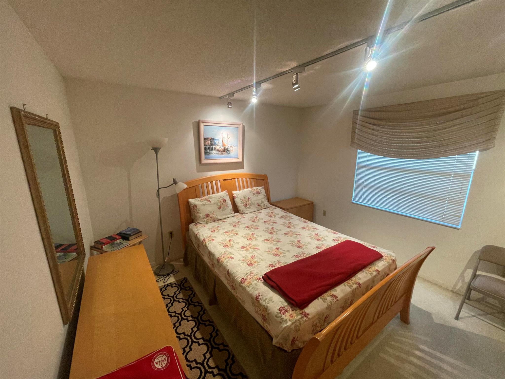 3910 Inverrary Boulevard 703-B