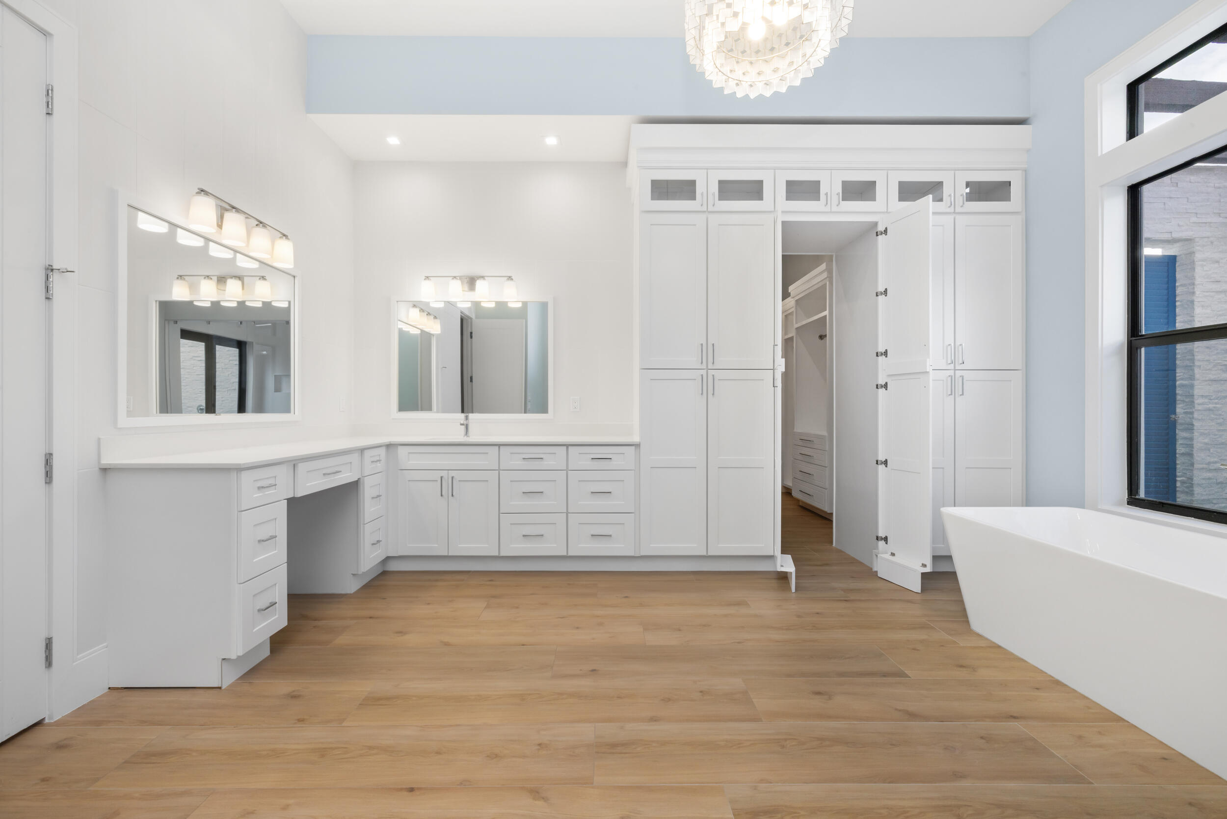 STONEWAL ESTATES - Residential