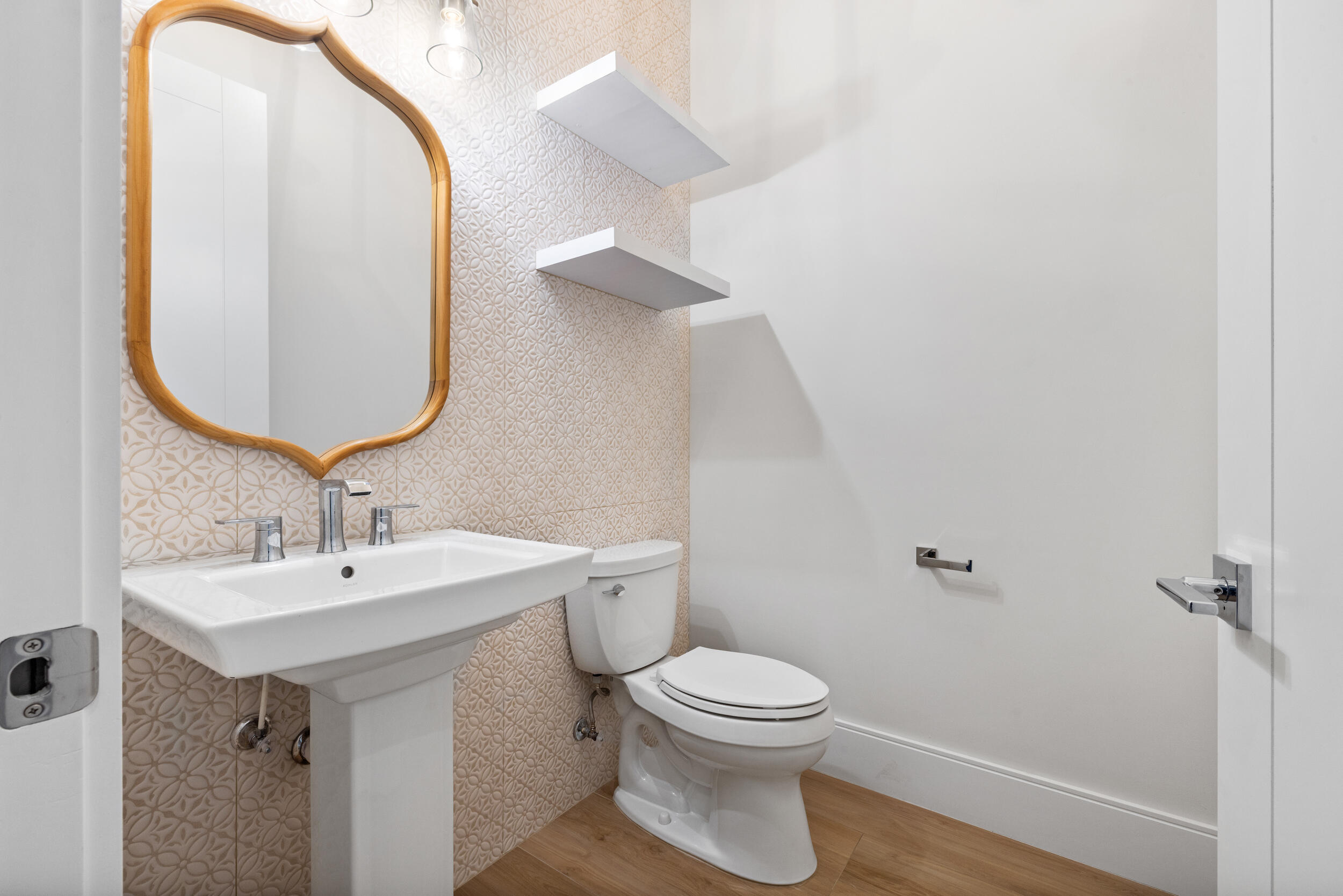 STONEWAL ESTATES - Residential