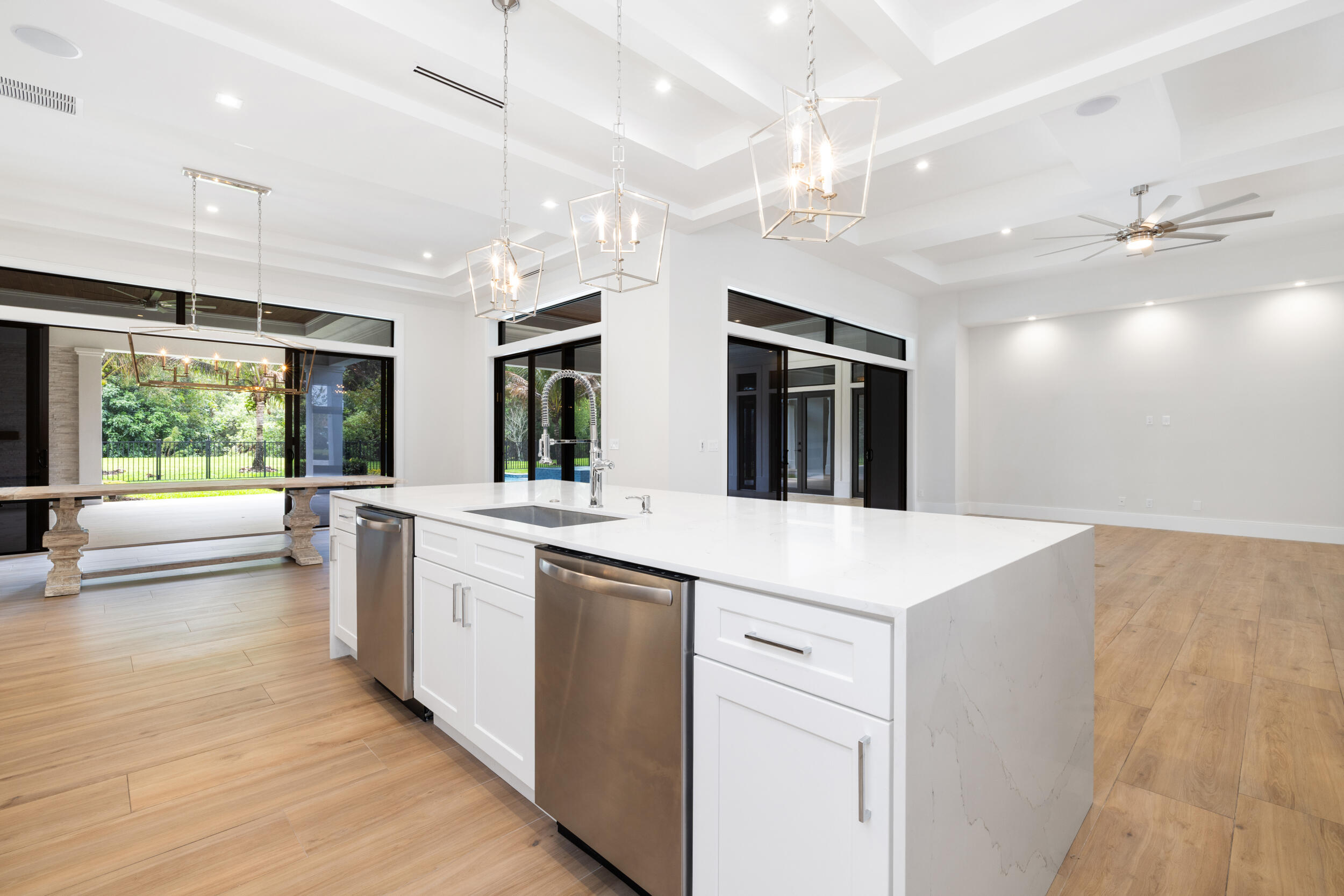 STONEWAL ESTATES - Residential