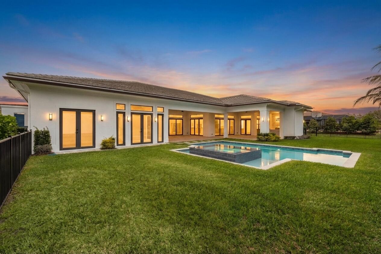 STONEWAL ESTATES - Residential