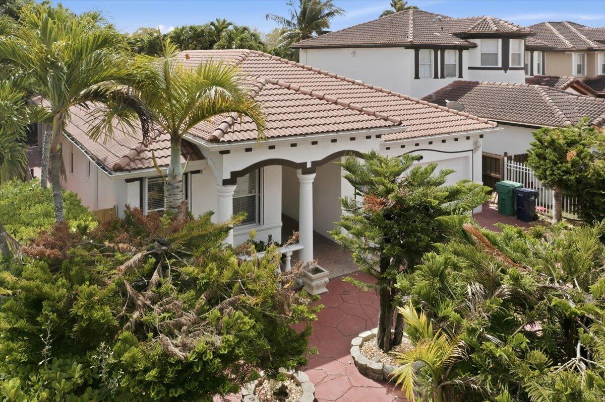 GRAND LAKES PHASE II - Residential