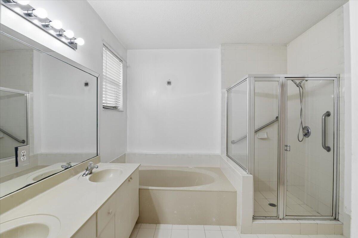 GRAND LAKES PHASE II - Residential