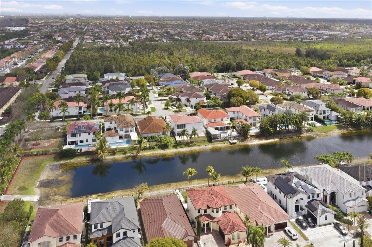 GRAND LAKES PHASE II - Residential