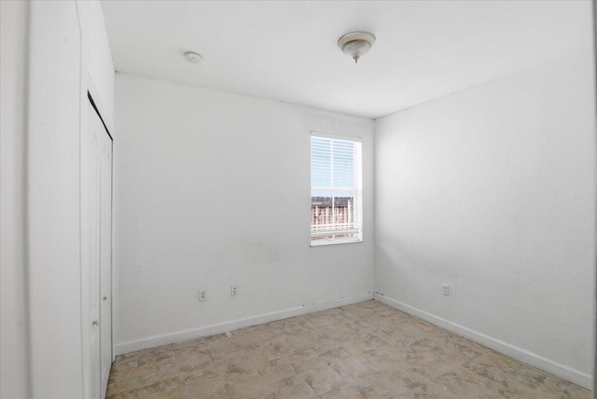 GRAND LAKES PHASE II - Residential