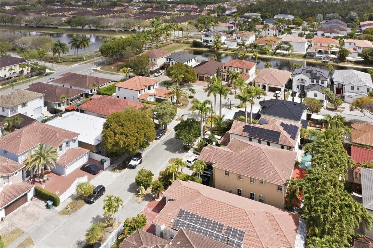 GRAND LAKES PHASE II - Residential