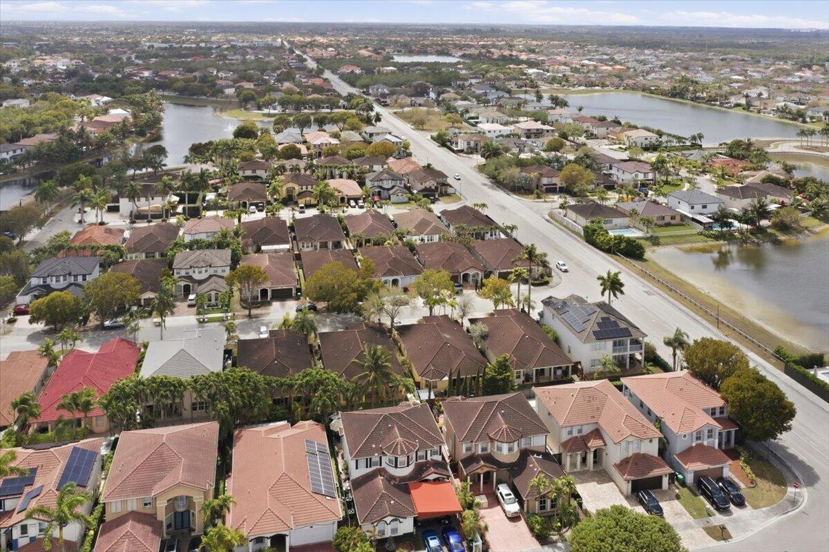 GRAND LAKES PHASE II - Residential