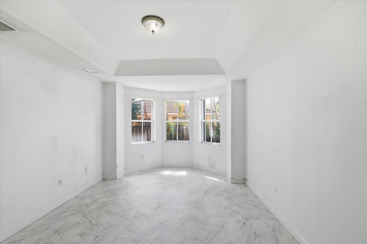 GRAND LAKES PHASE II - Residential