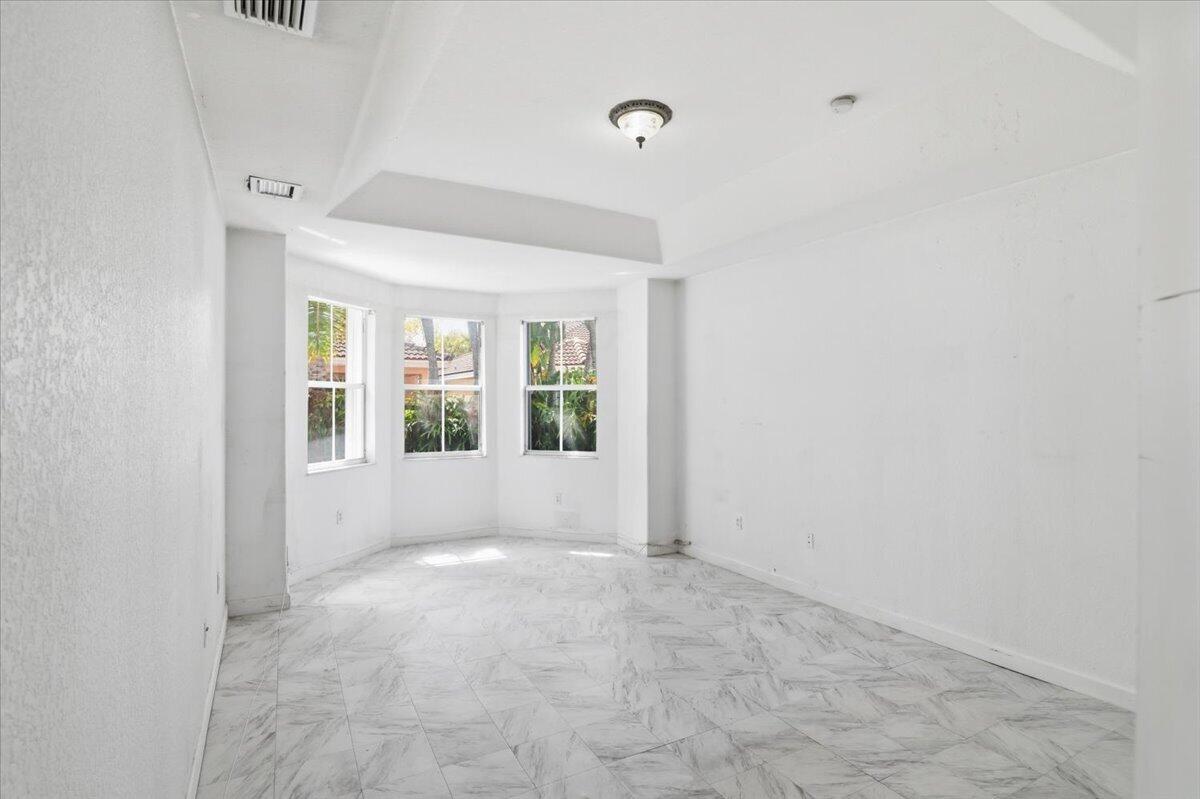 GRAND LAKES PHASE II - Residential