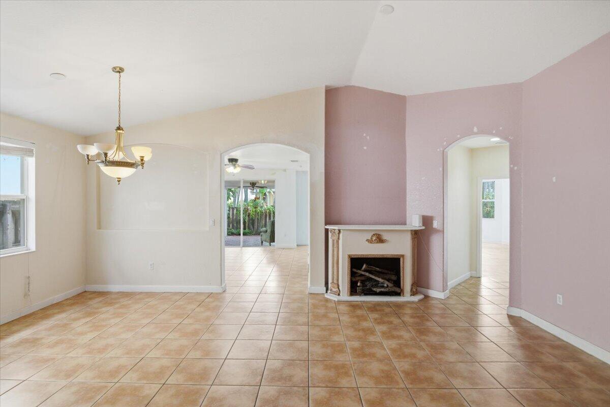 GRAND LAKES PHASE II - Residential