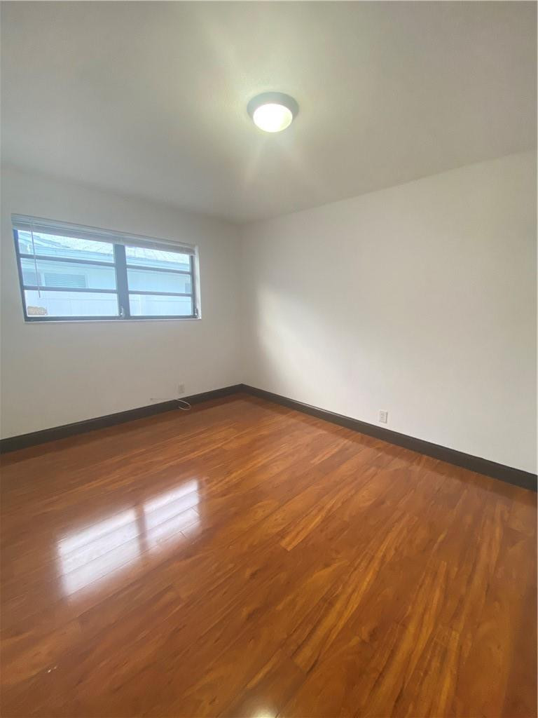 Emerald Hills Sec 3 83-27 - Residential