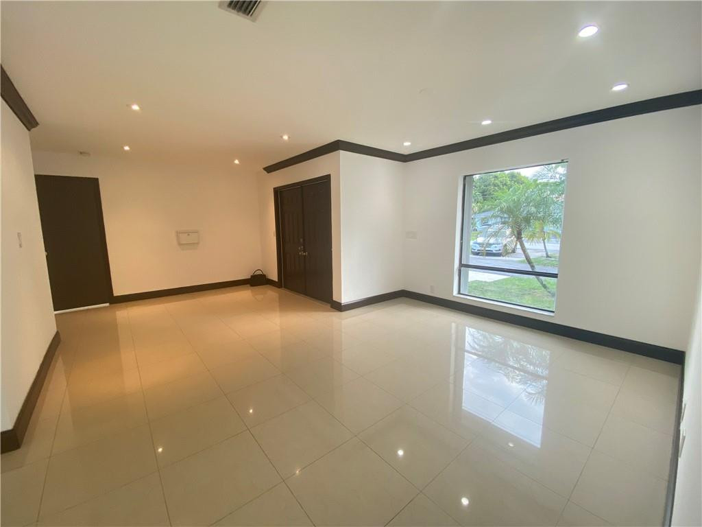 Emerald Hills Sec 3 83-27 - Residential