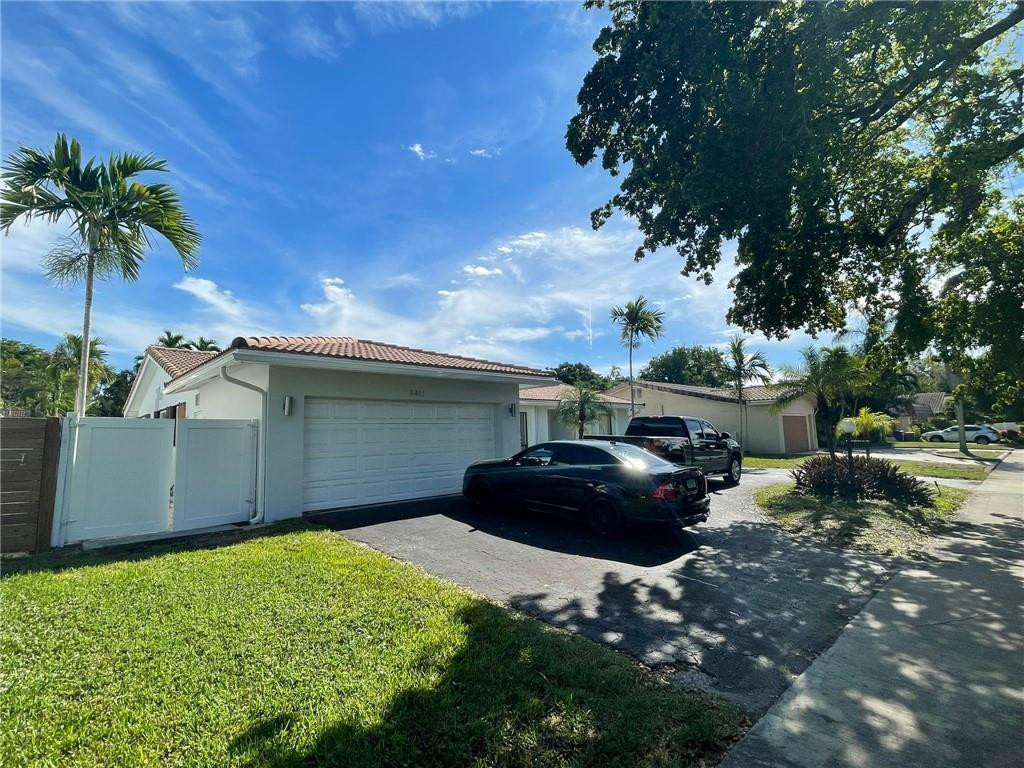 Emerald Hills Sec 3 83-27 - Residential