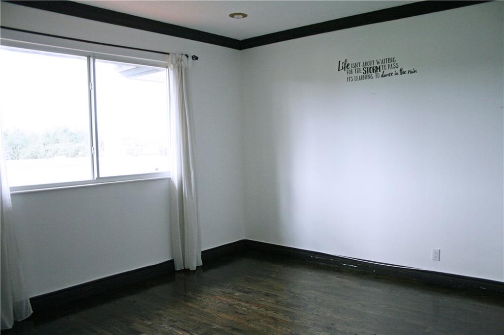 Shady Lane 103-4 B - Residential