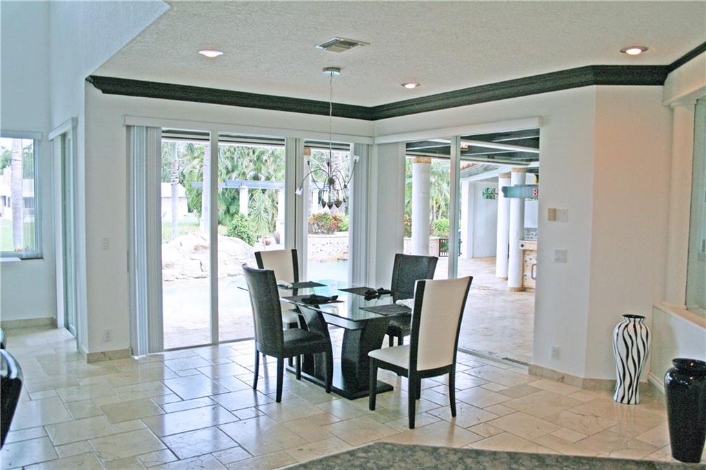 Shady Lane 103-4 B - Residential