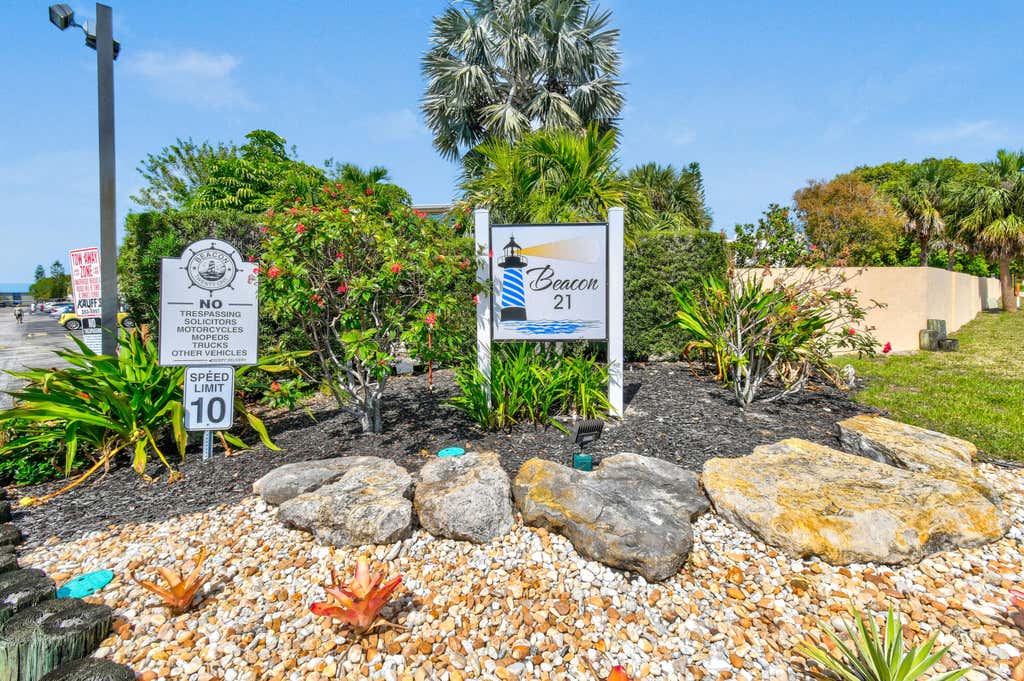 Photo of 1561 NE 12th Terrace #C-4, Jensen Beach, FL 34957 (MLS # R11050503)