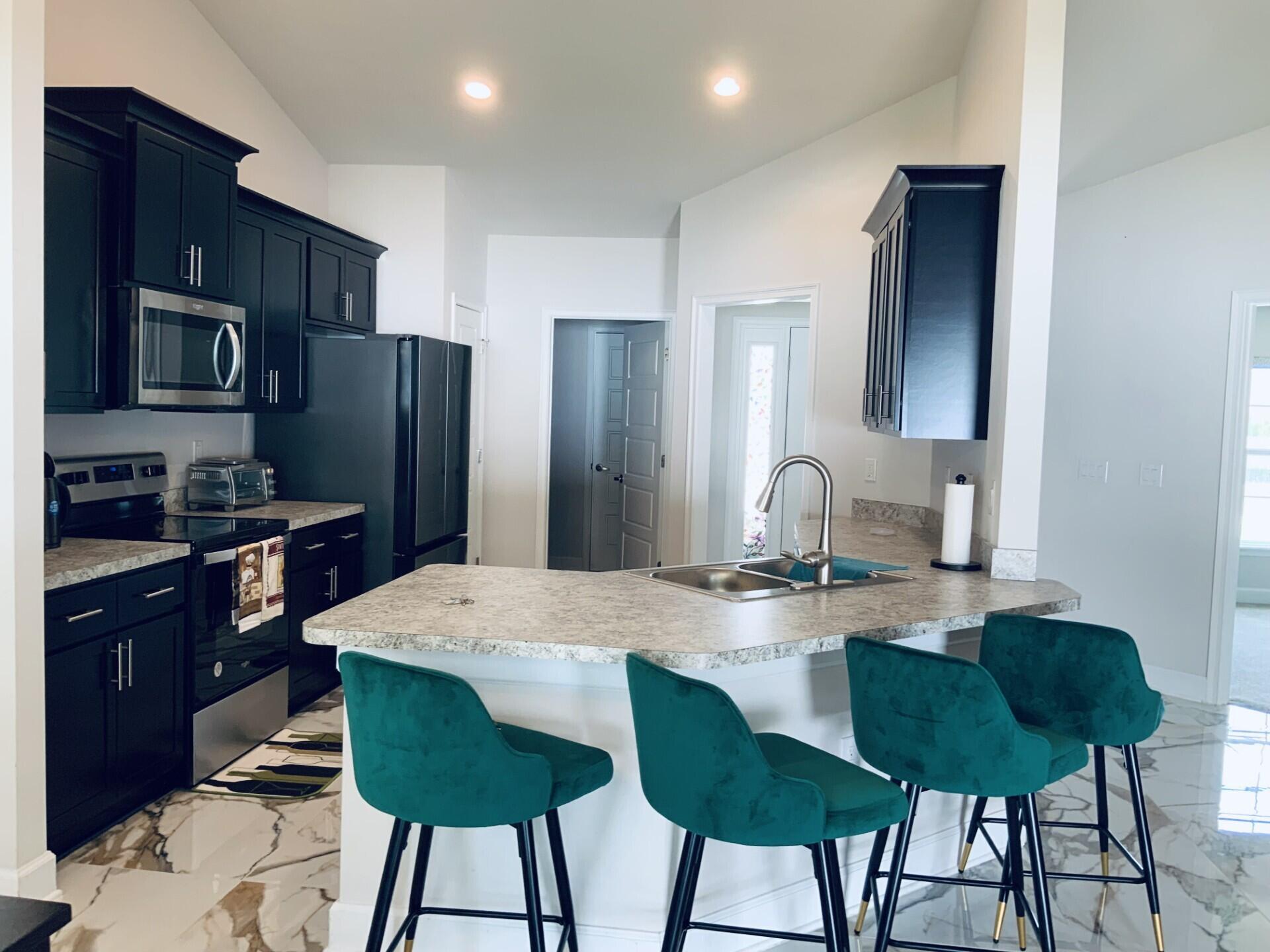 PORT MALABAR UNIT 20 - Residential Lease