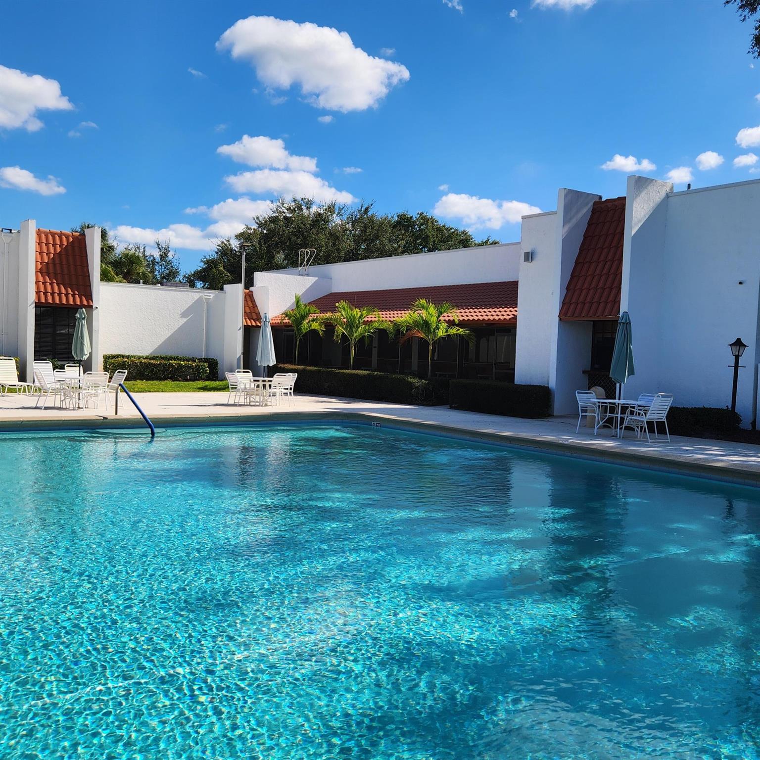 Spanish Lakes Riverfront - Residential