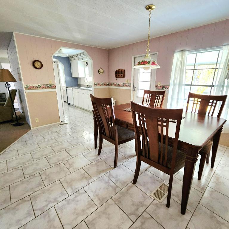 Spanish Lakes Riverfront - Residential