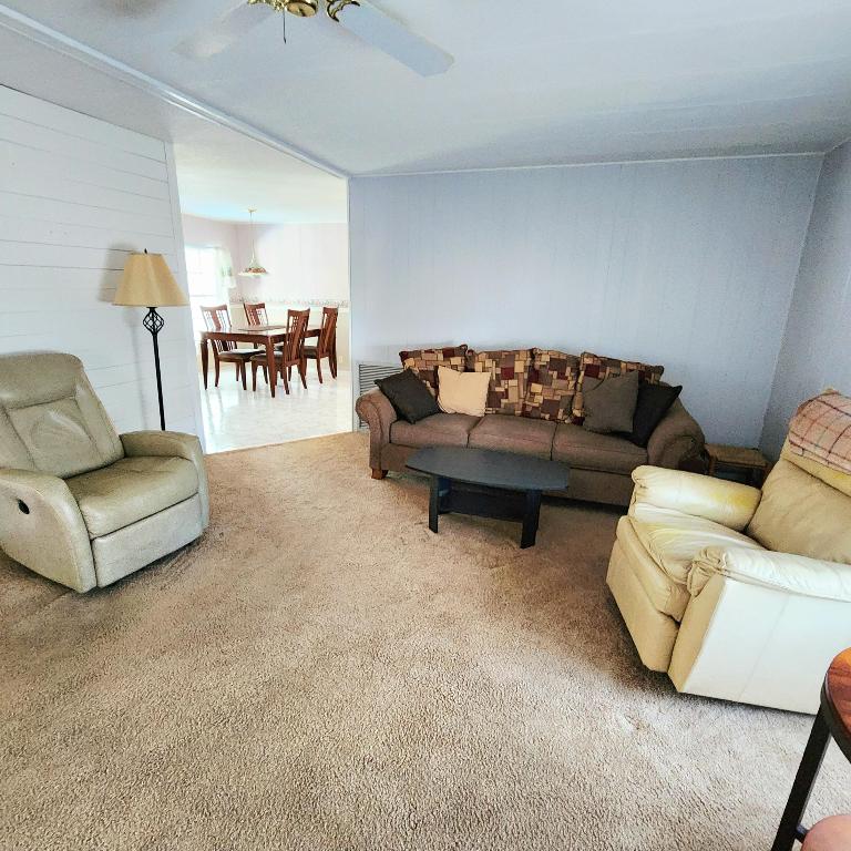 Spanish Lakes Riverfront - Residential