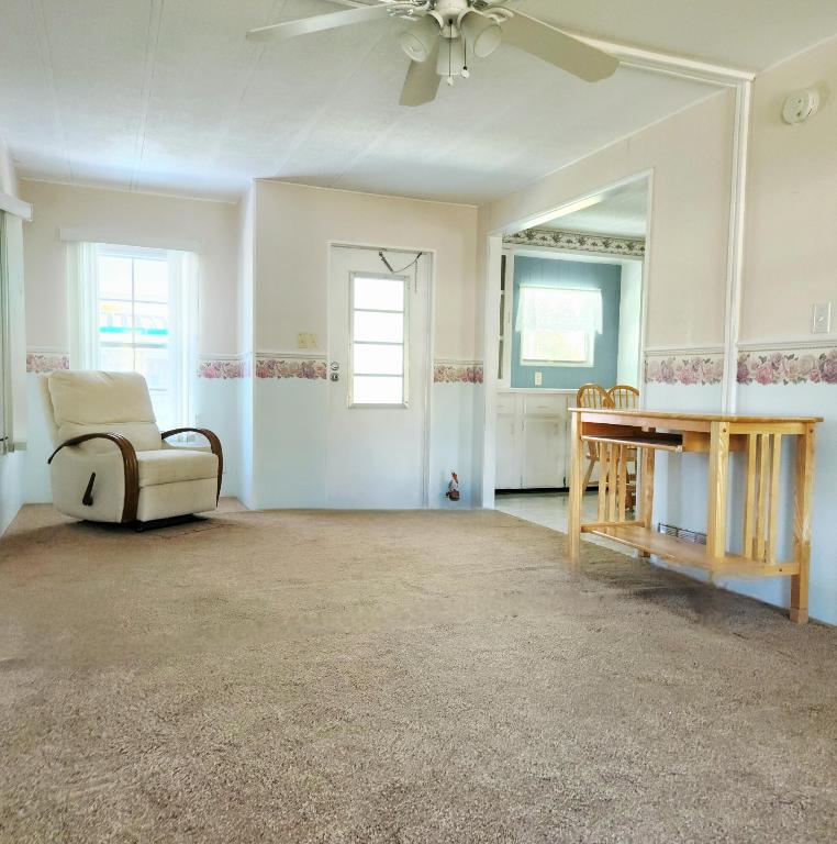 Spanish Lakes Riverfront - Residential