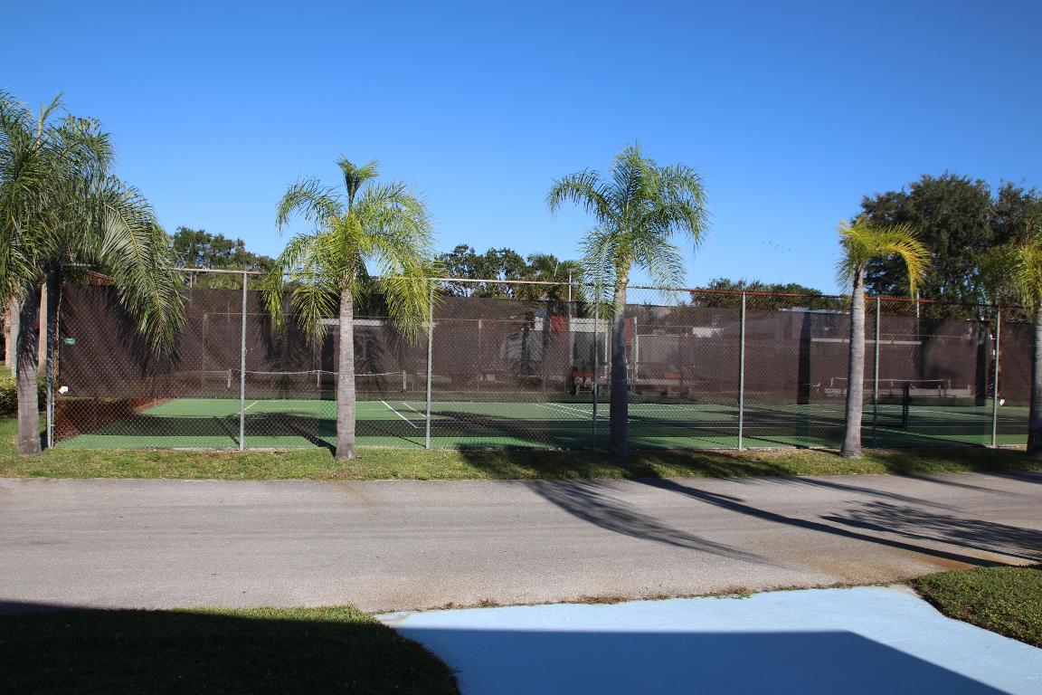 Spanish Lakes Riverfront - Residential