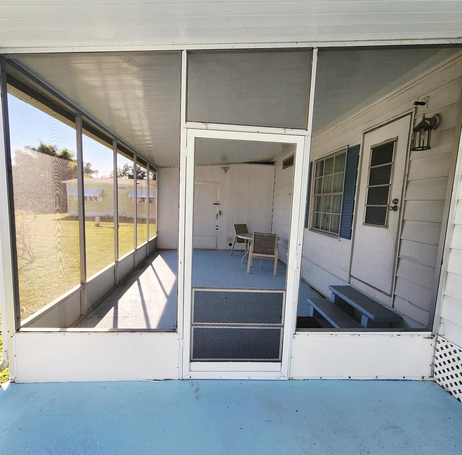 Spanish Lakes Riverfront - Residential