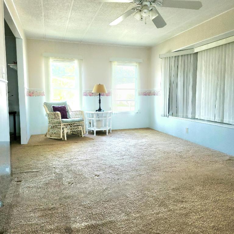 Spanish Lakes Riverfront - Residential