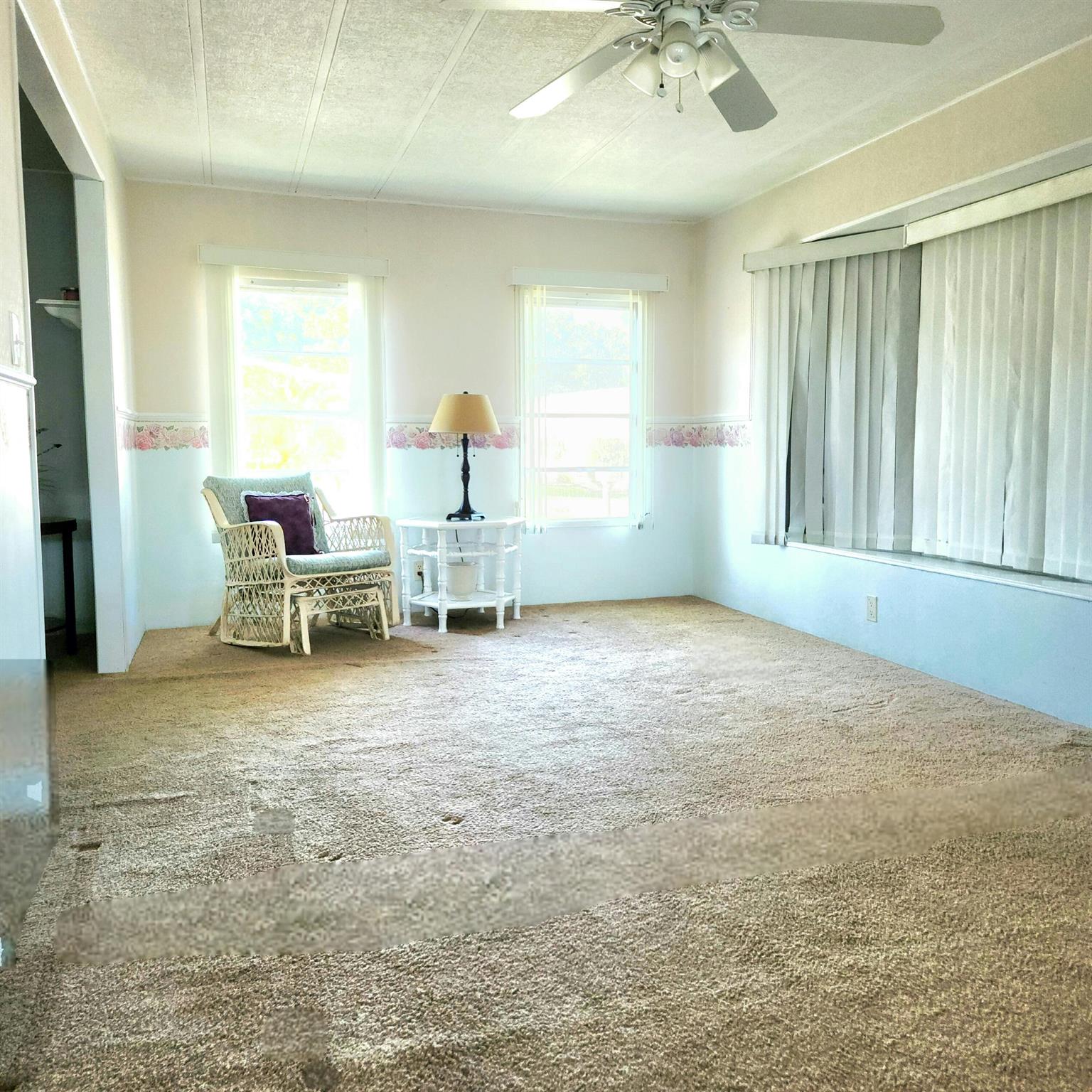 Spanish Lakes Riverfront - Residential