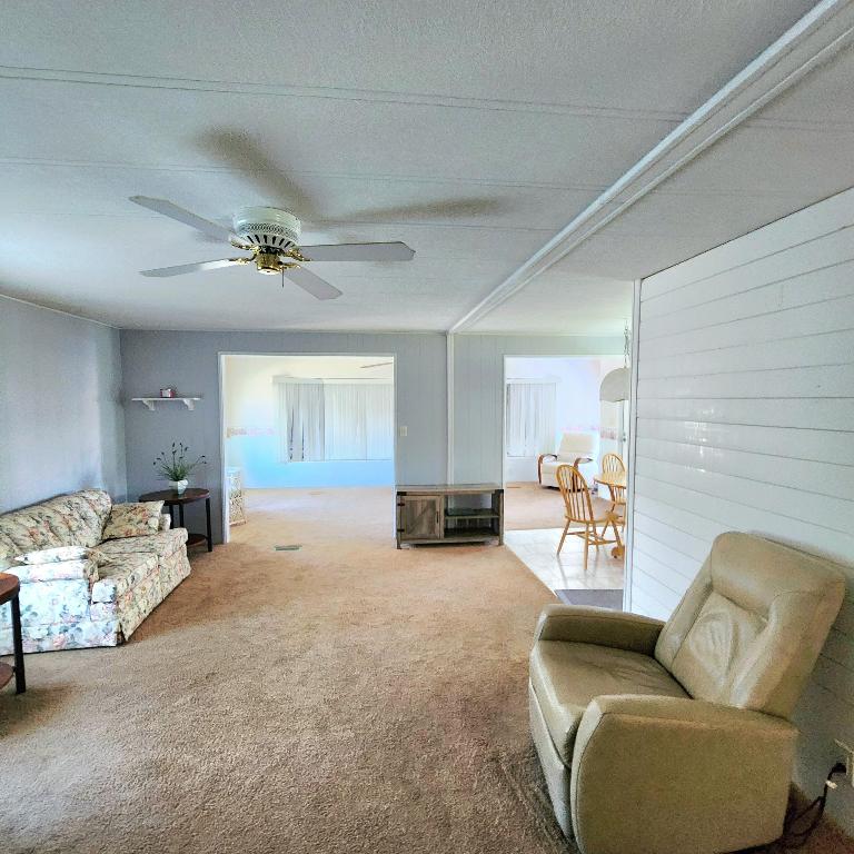 Spanish Lakes Riverfront - Residential