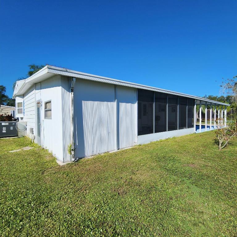 Spanish Lakes Riverfront - Residential