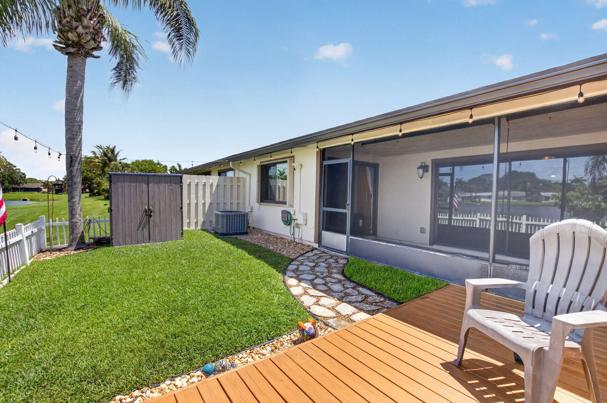 BOYNTON LAKES 1 - Residential
