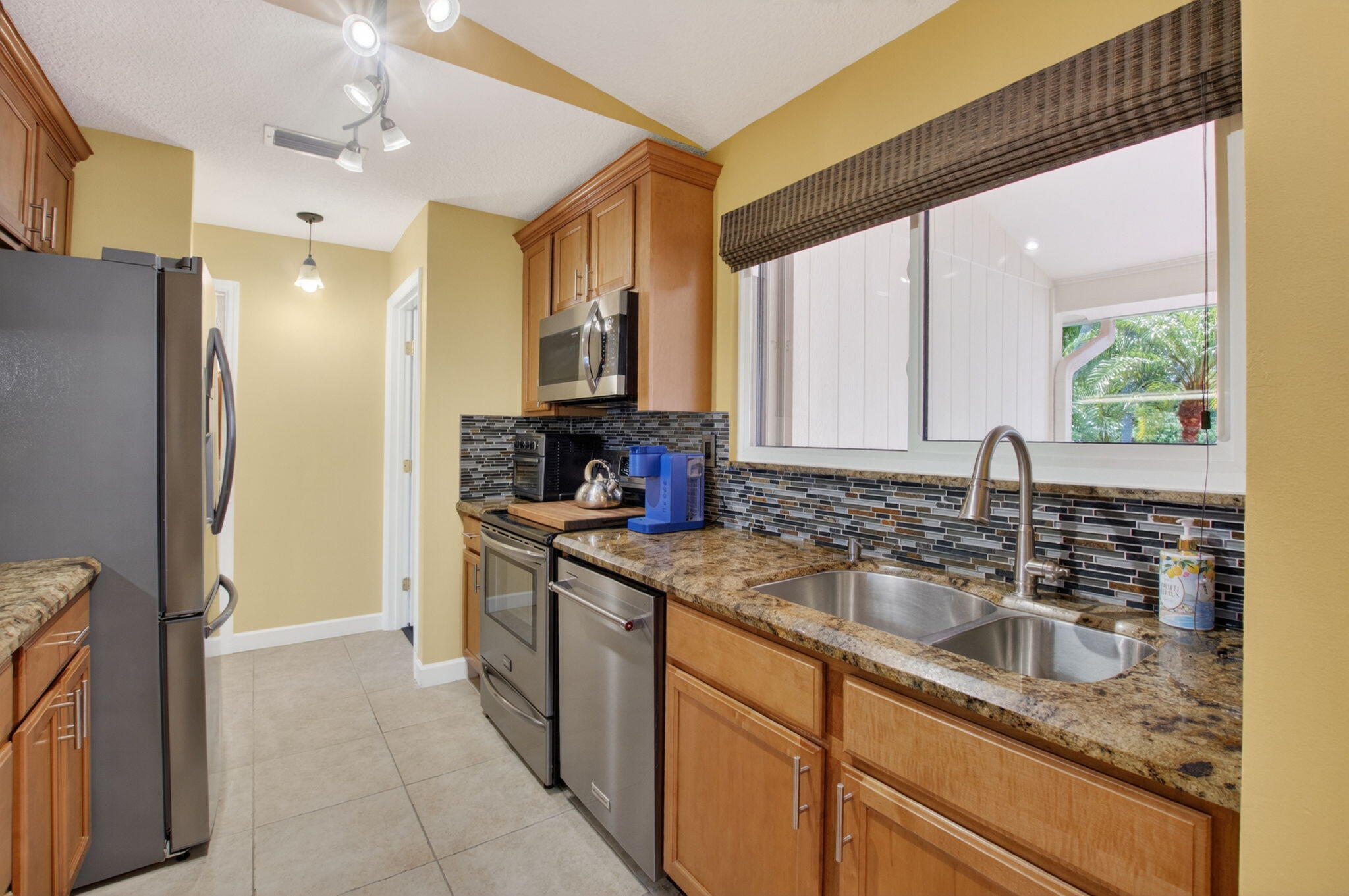 BOYNTON LAKES 1 - Residential