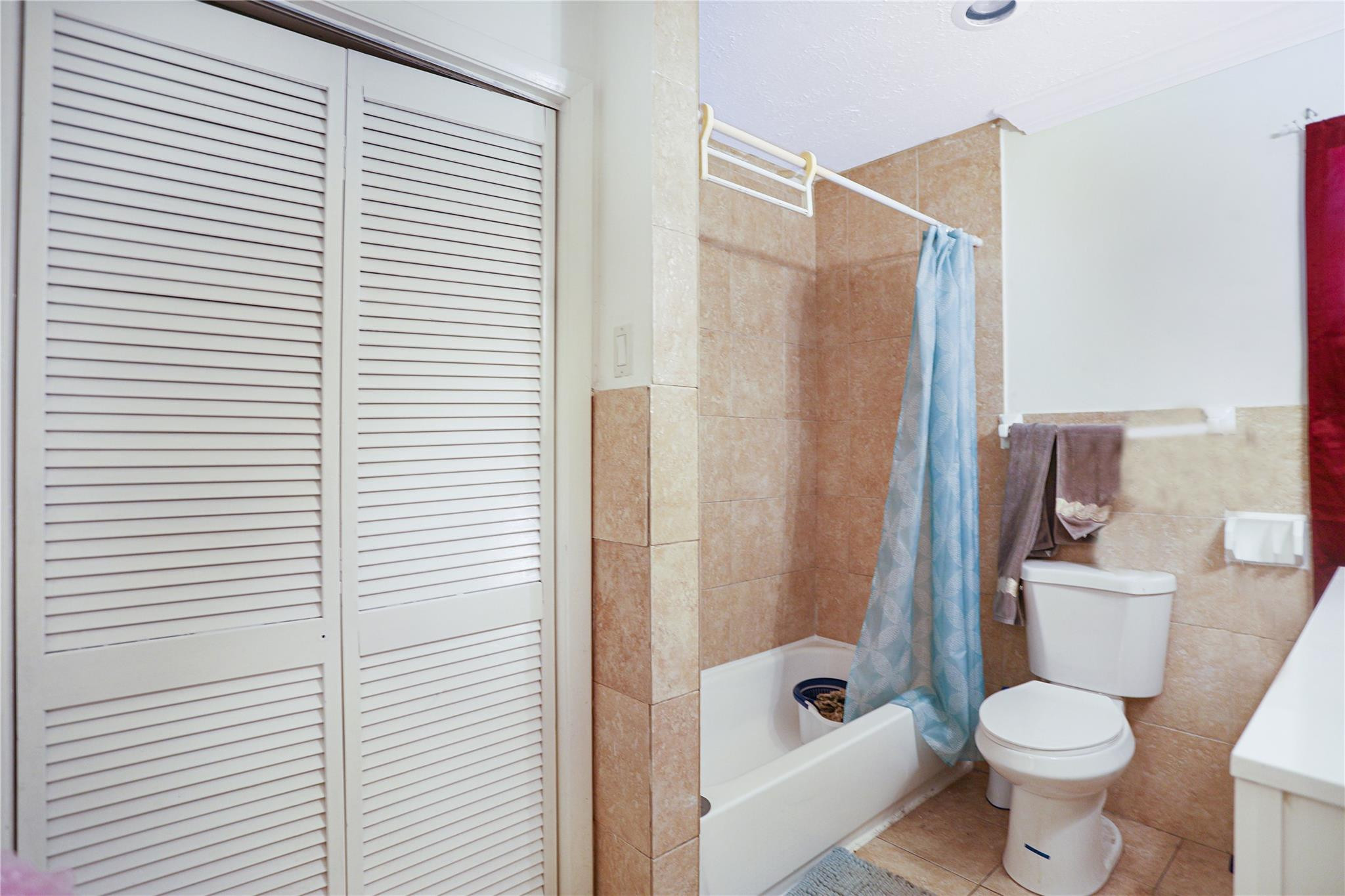 St James Park Northeast P - Residential Income