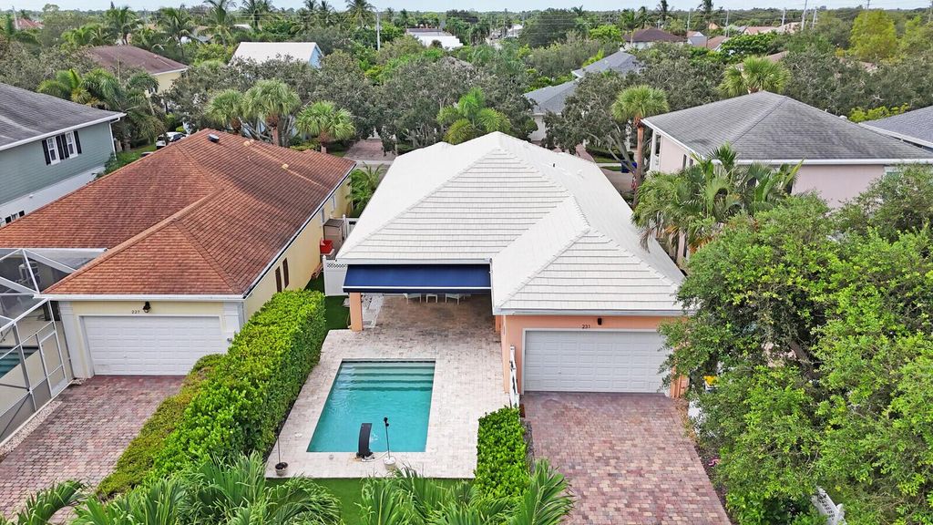 Photo of 231 Caravelle Drive, Jupiter, FL 33458 (MLS # R11123898)