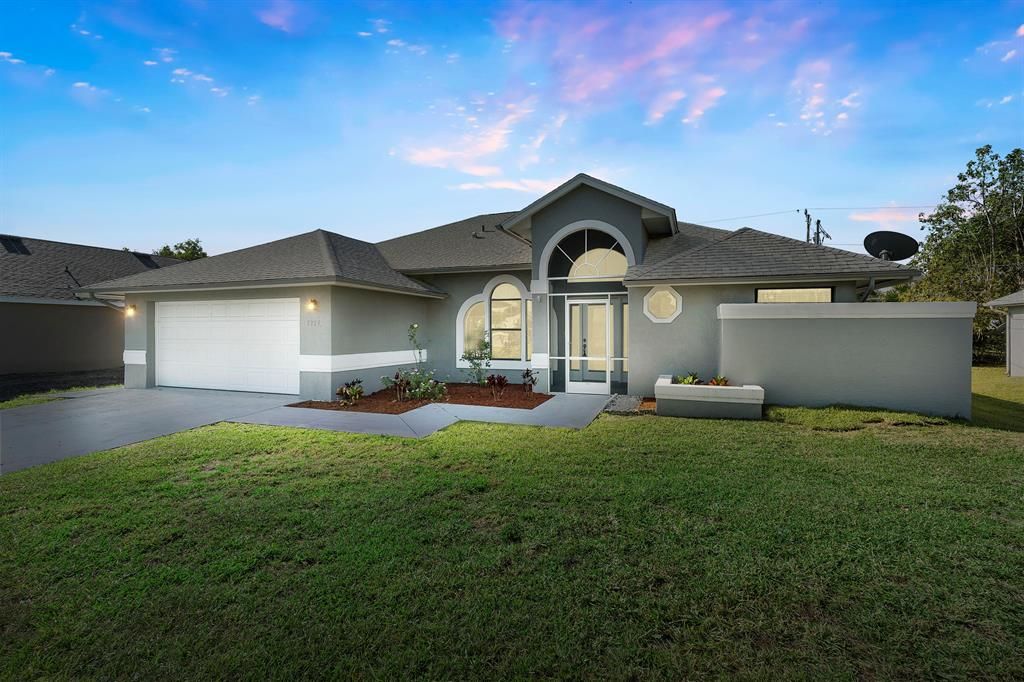 Photo of 5225 NW Macedo Boulevard N, Port Saint Lucie, FL 34953 (MLS # R10700641)