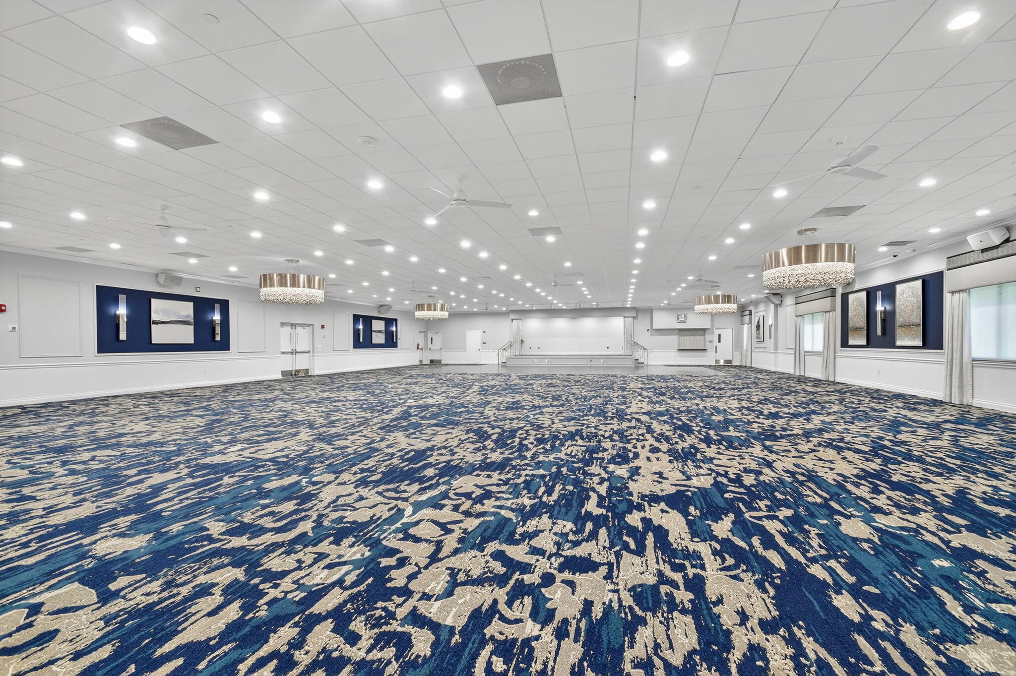 HUNTINGTON LAKES SEC FIVE CONDOS - Residential