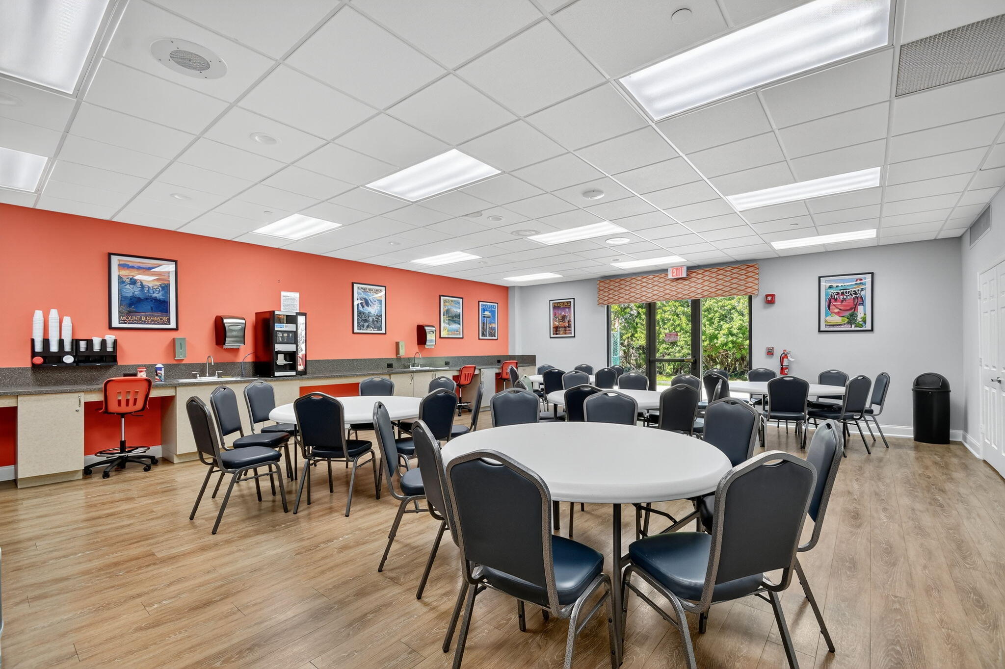 HUNTINGTON LAKES SEC FIVE CONDOS - Residential