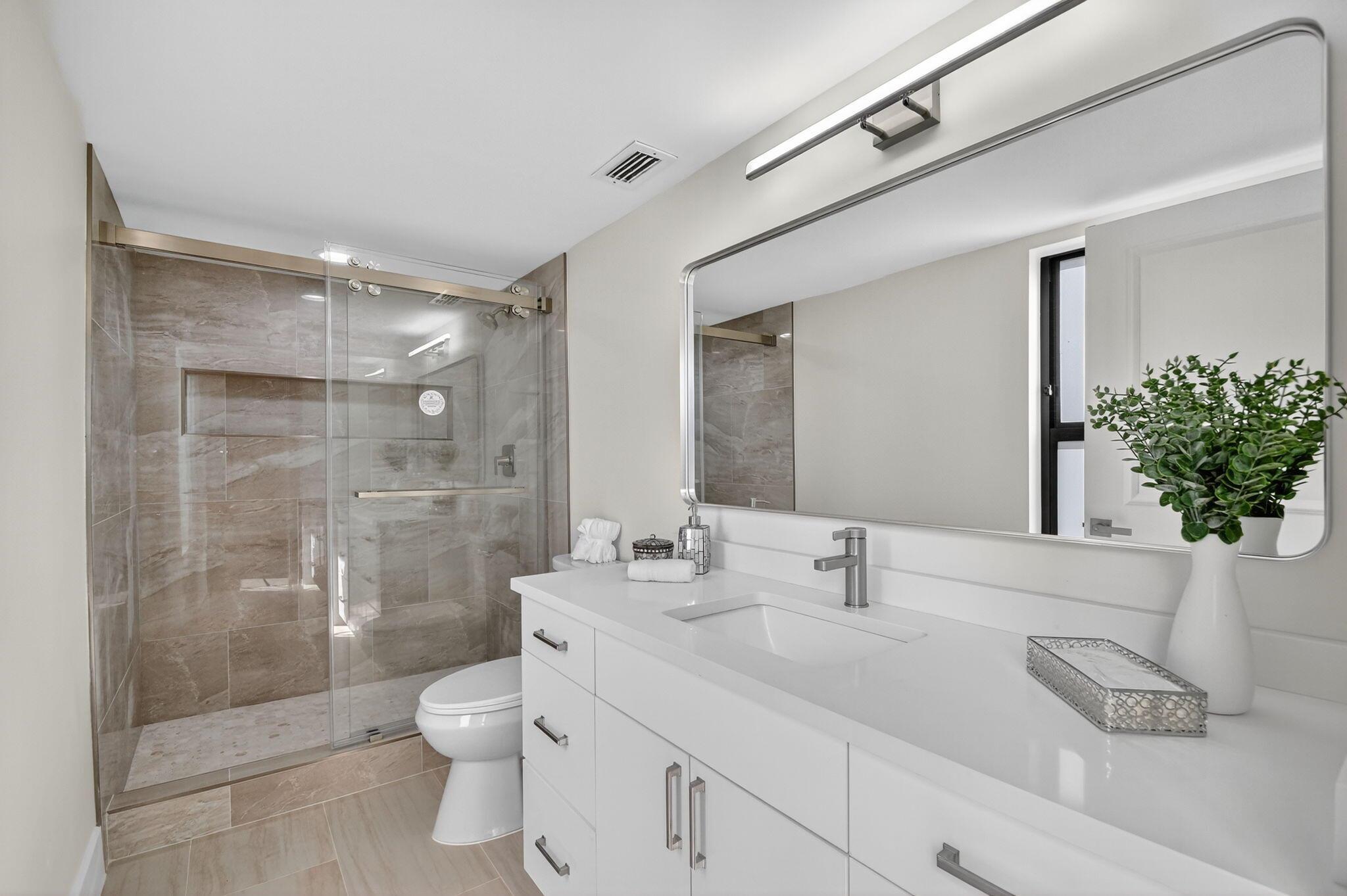 HUNTINGTON LAKES SEC FIVE - Residential