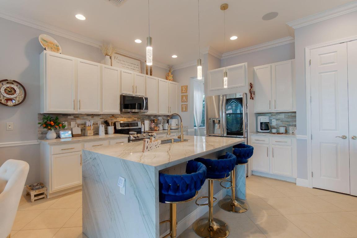 PORTOSOL REPL NO 4 - Residential